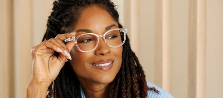 Trending Now: Why Clear Frame Readers Are a Must-Have Accessory