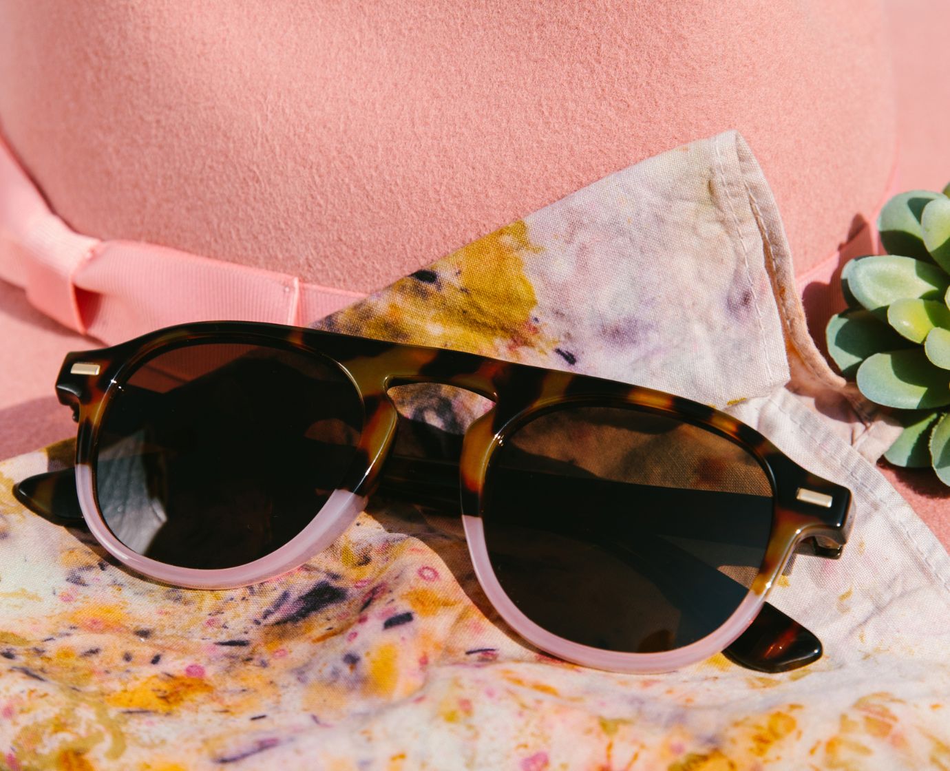 Tortoise Shell Accessories: The Origin & Impact on Fashion – Good Day  Sunglasses